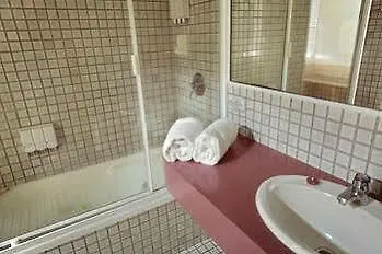 White Lace Motor Inn Mackay